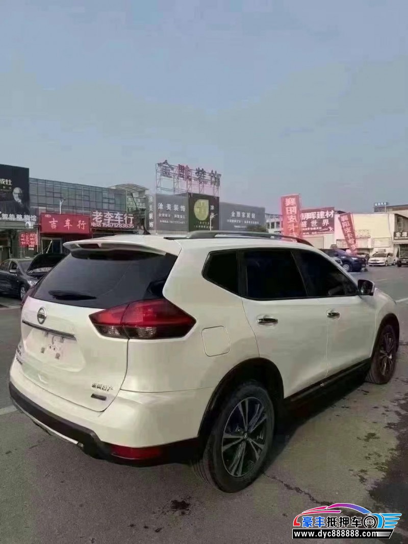 19年日产奇骏轿车抵押车出售