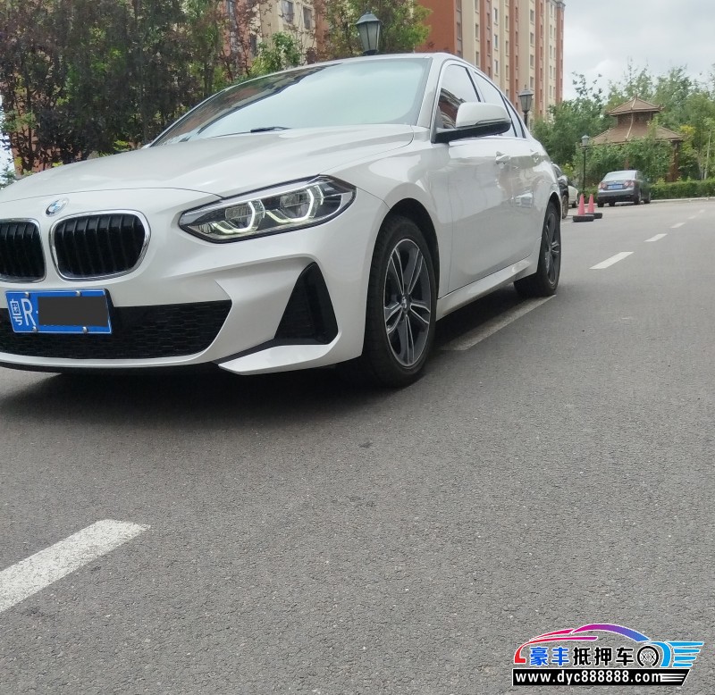 21年宝马1系轿车抵押车出售