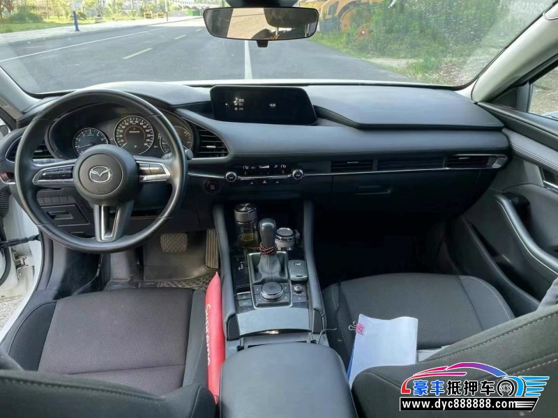 22年马自达昂克赛拉轿车抵押车出售