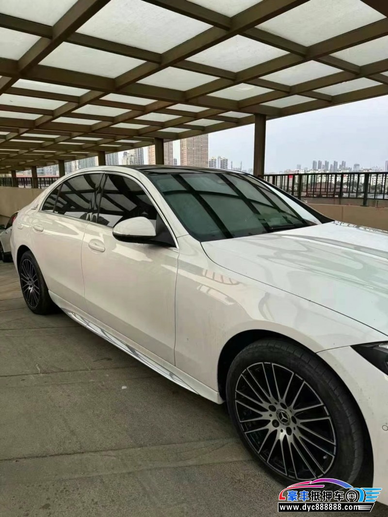 22年奔驰C轿车抵押车出售