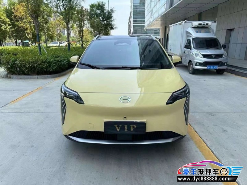 23年埃安Y70轿车抵押车出售