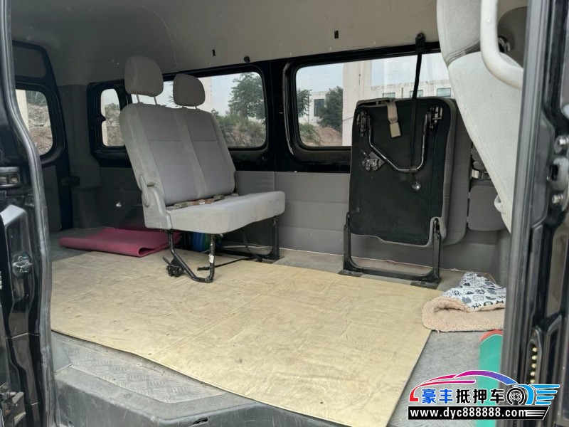 19年福田图雅诺轿车抵押车出售