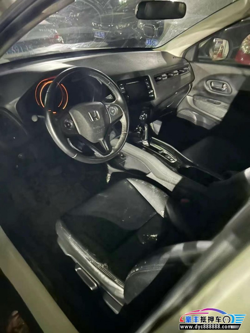 19年本田缤智轿车抵押车出售