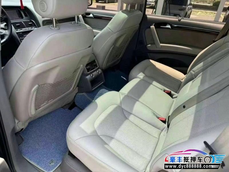 12年奥迪Q7SUV抵押车出售