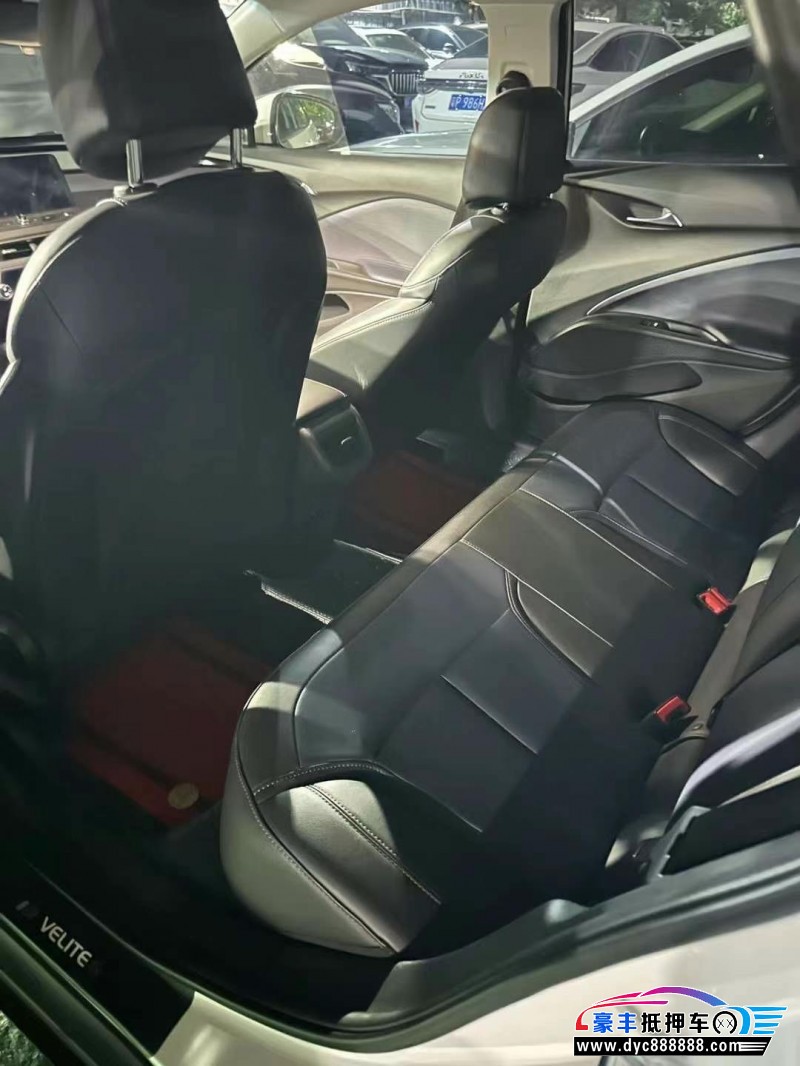 22年别克微蓝轿车抵押车出售