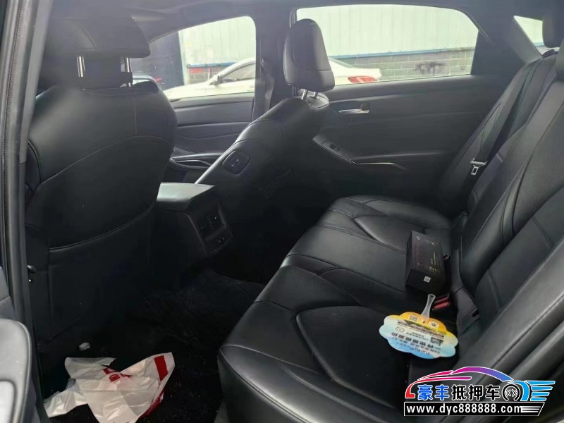 21年丰田亚洲龙轿车抵押车出售