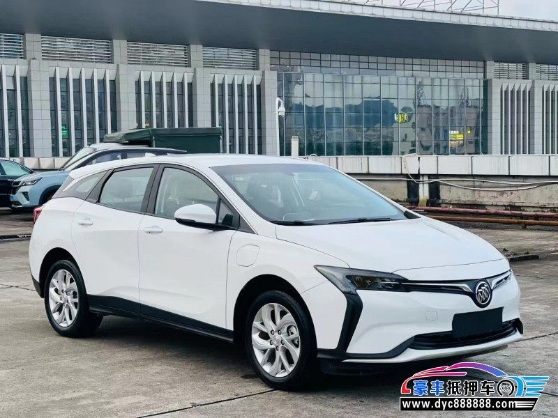 24年别克微蓝轿车抵押车出售