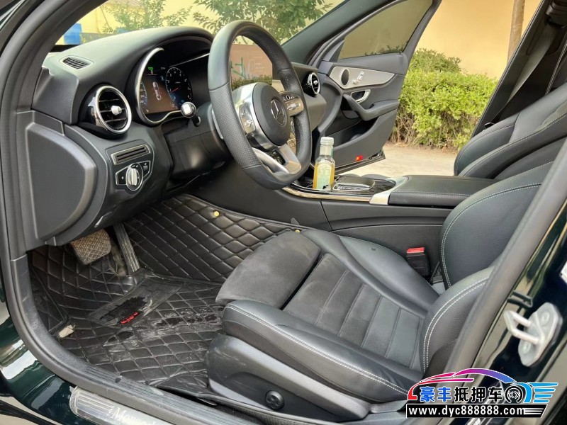 20年奔驰C轿车抵押车出售