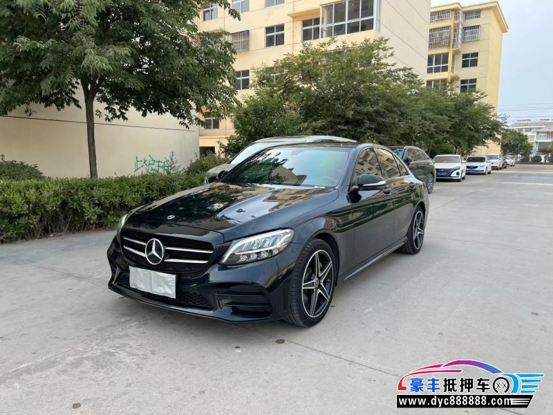 20年奔驰C轿车抵押车出售