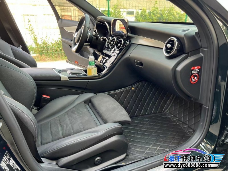 20年奔驰C轿车抵押车出售