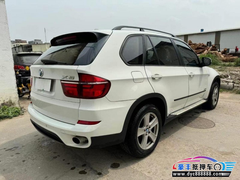 13年宝马X5轿车抵押车出售