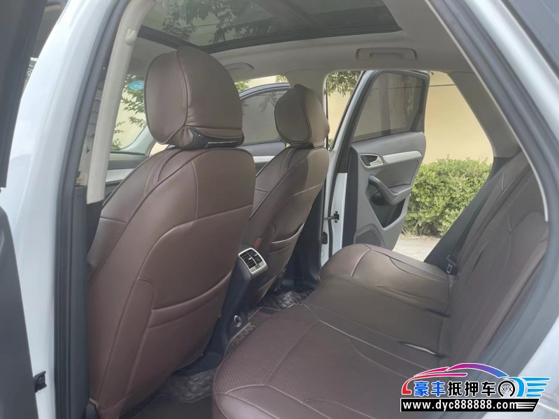 18年奥迪Q3轿车抵押车出售