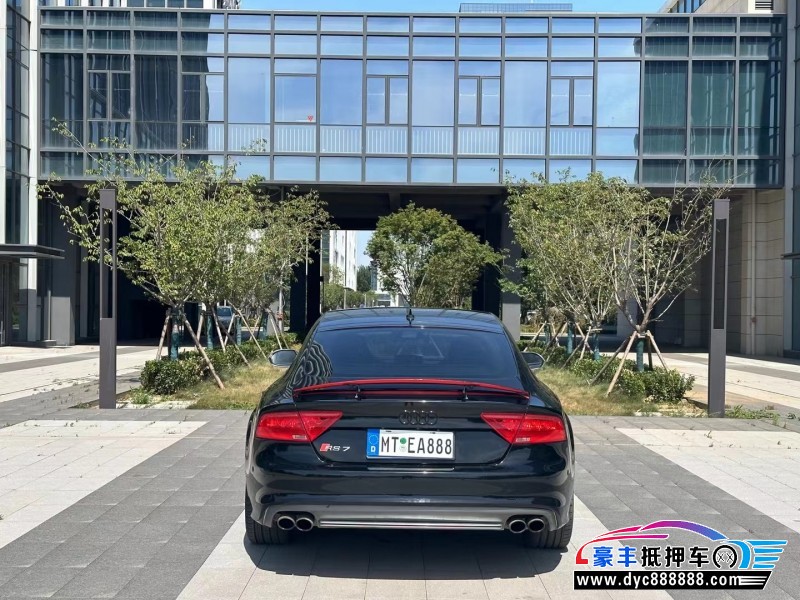 14年奥迪S7轿车抵押车出售
