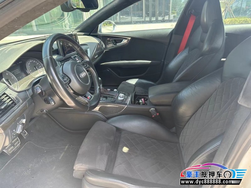 14年奥迪S7轿车抵押车出售