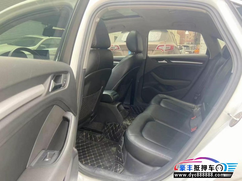 20年奥迪A3轿车抵押车出售