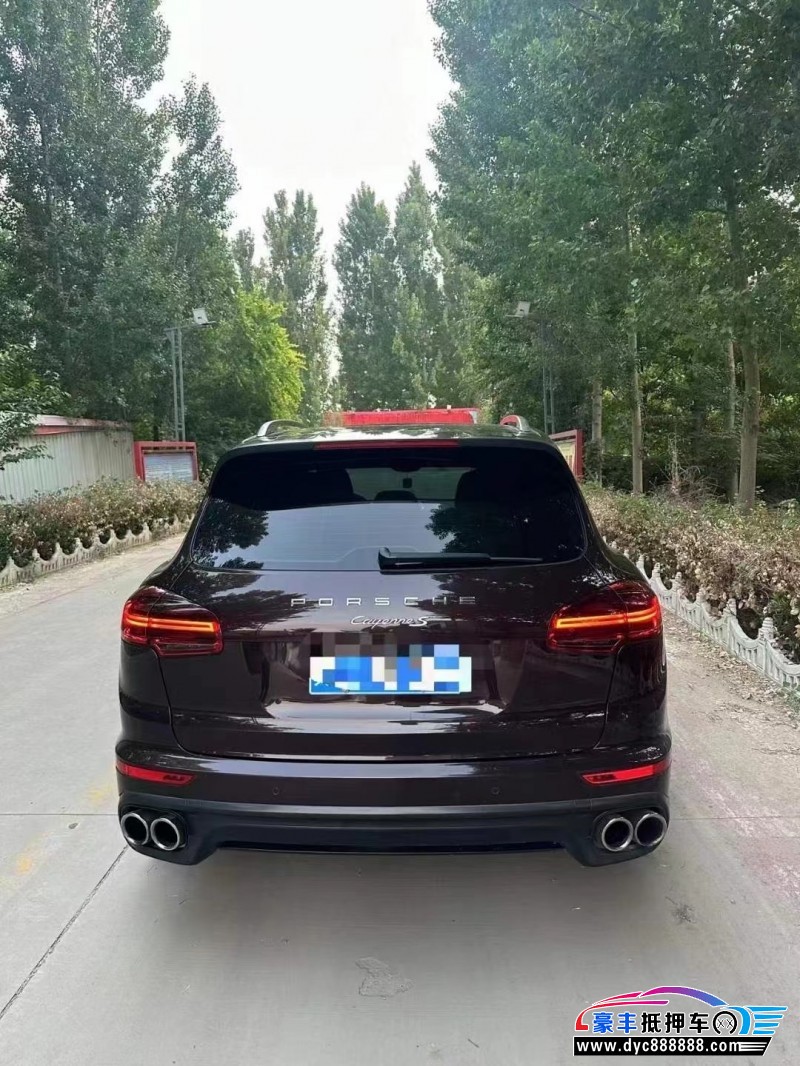 16年保时捷卡宴轿车抵押车出售