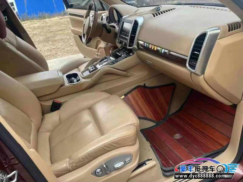 11年保时捷卡宴轿车抵押车出售