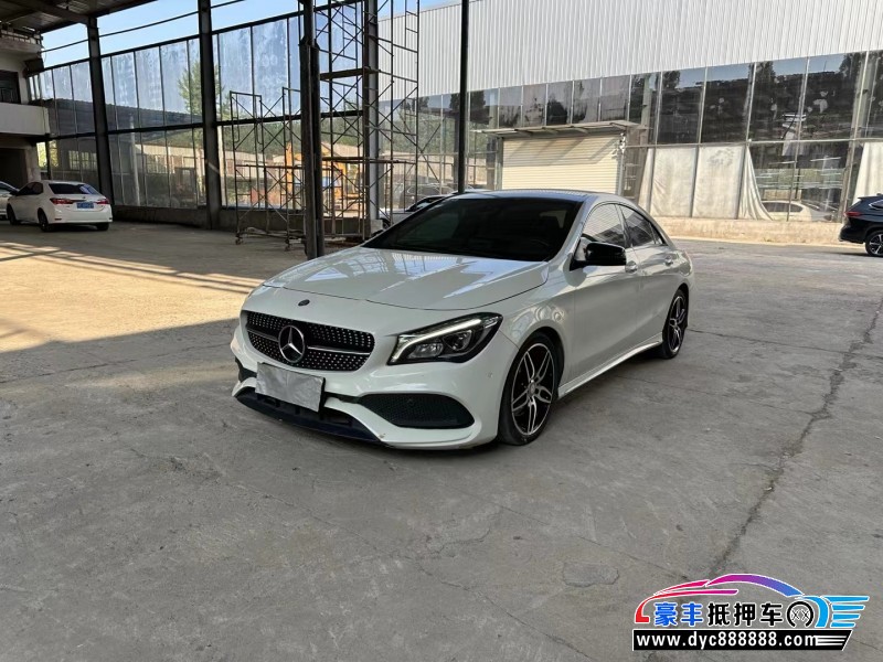 17年奔驰CLA轿车抵押车出售