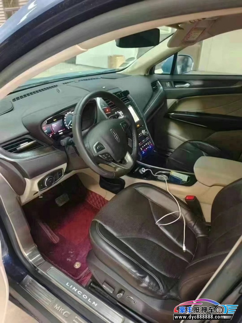 17年林肯MKC轿车抵押车出售