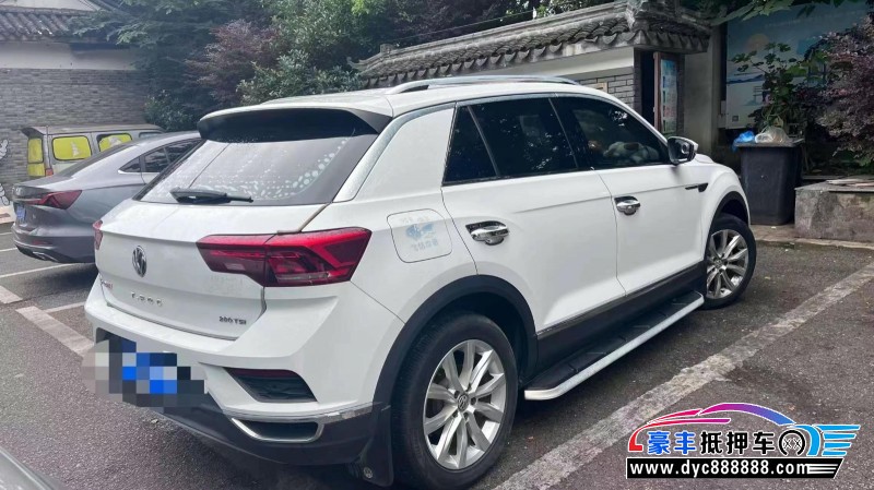 20年大众探歌轿车抵押车出售