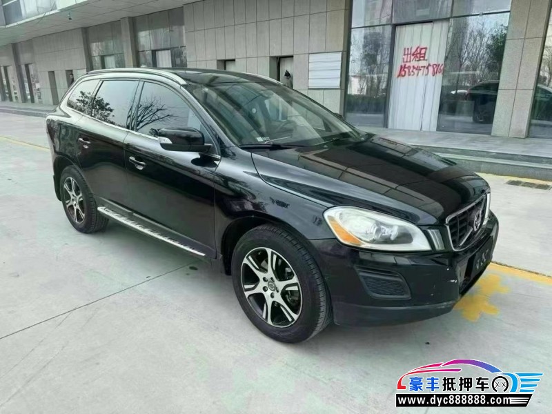 13年沃尔沃XC60轿车抵押车出售