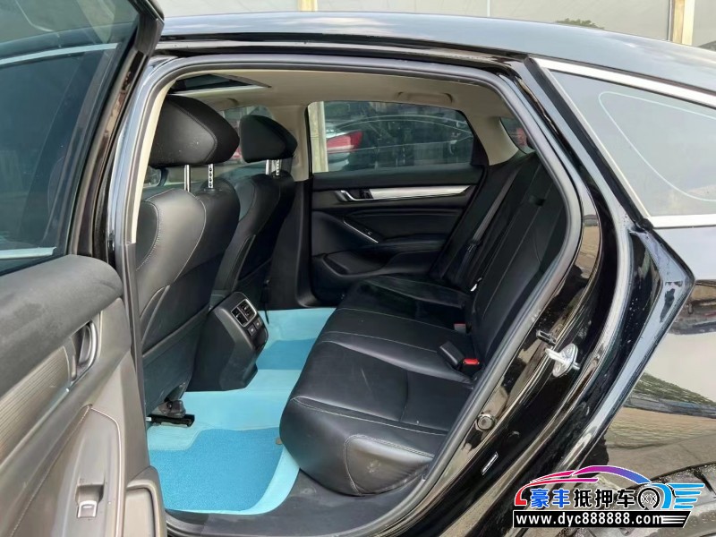 23年本田雅阁轿车抵押车出售