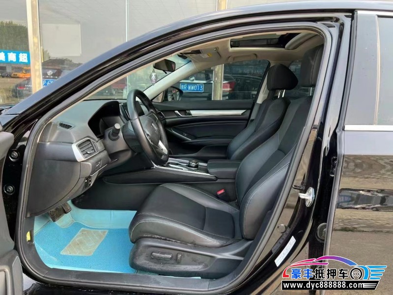 23年本田雅阁轿车抵押车出售