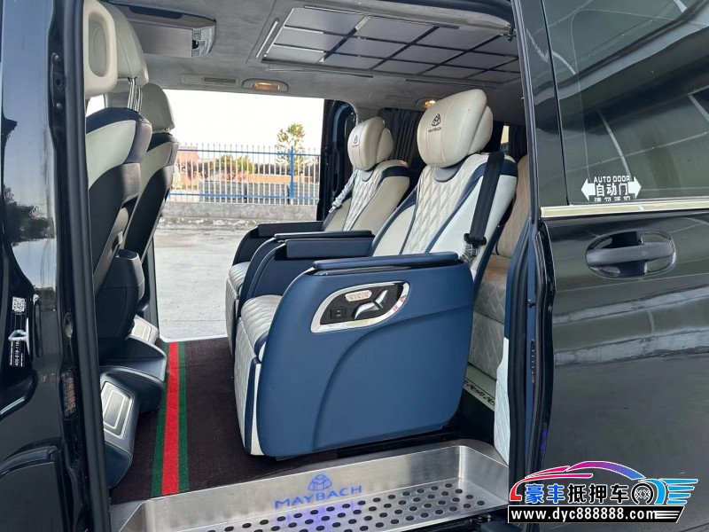 19年奔驰威霆SUV抵押车出售