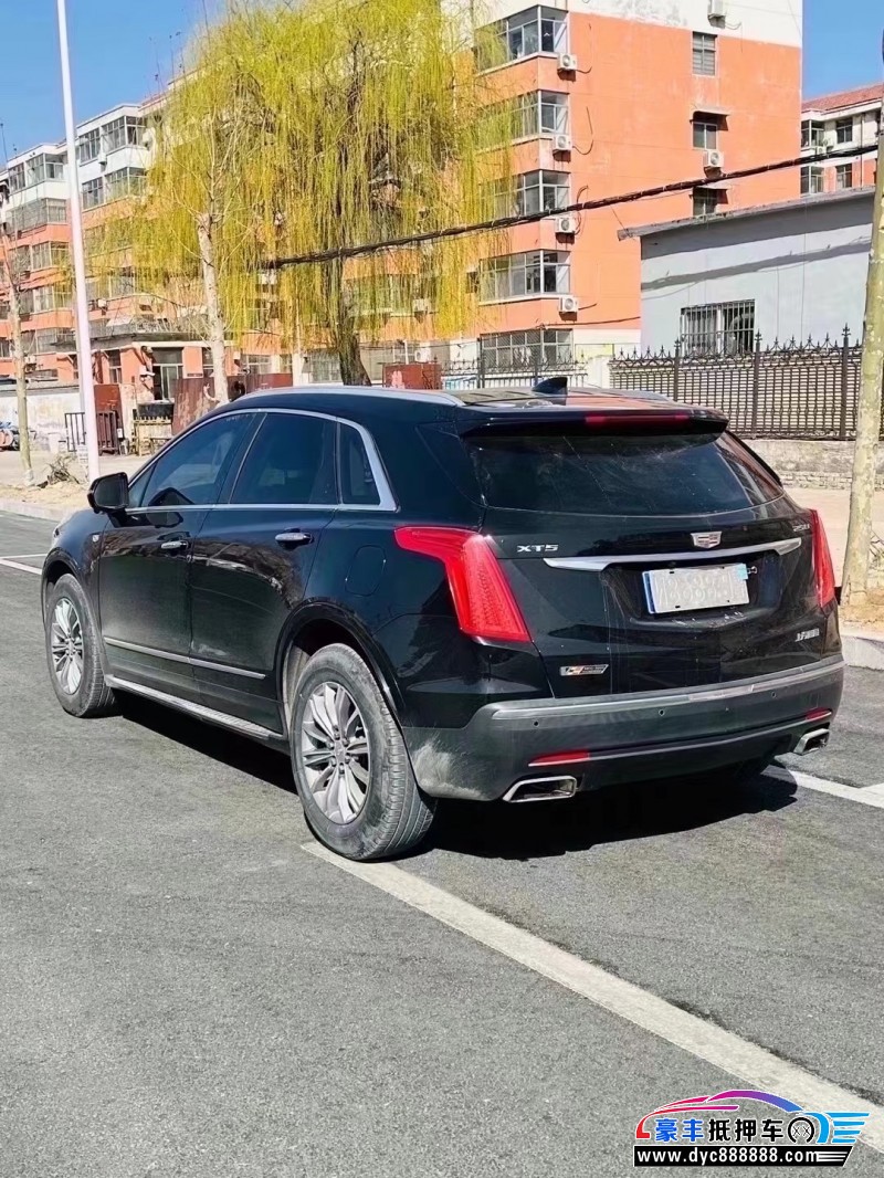 17年凯迪拉克XT5轿车抵押车出售