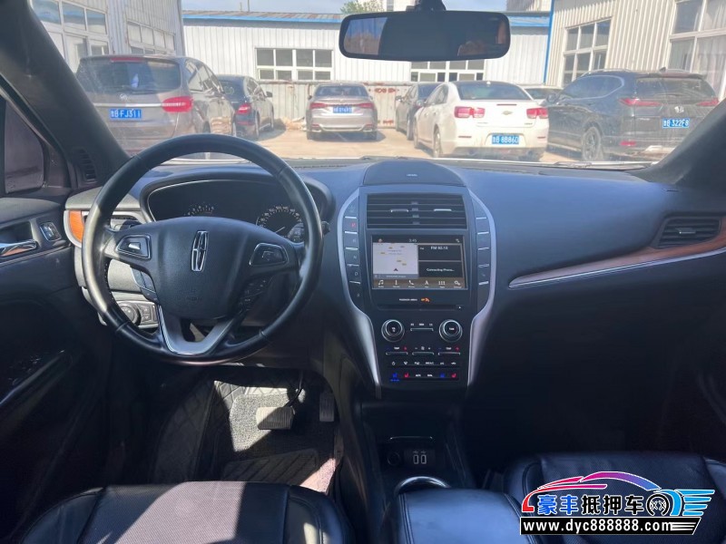 18年林肯MKC轿车抵押车出售