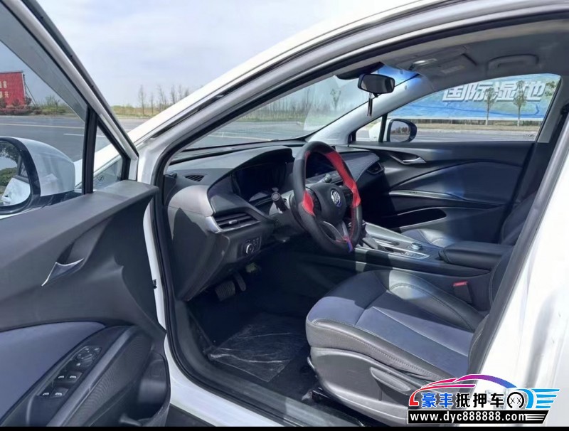 22年别克微蓝轿车抵押车出售