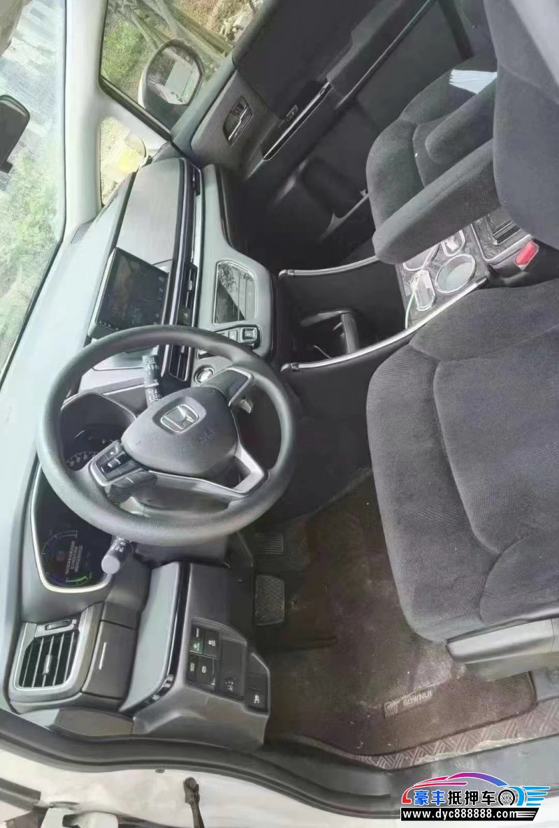 22年本田奥德赛MPV抵押车出售