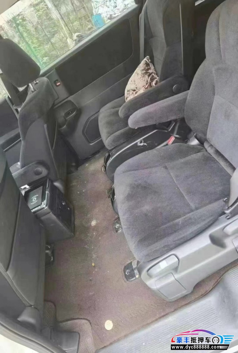 22年本田奥德赛MPV抵押车出售