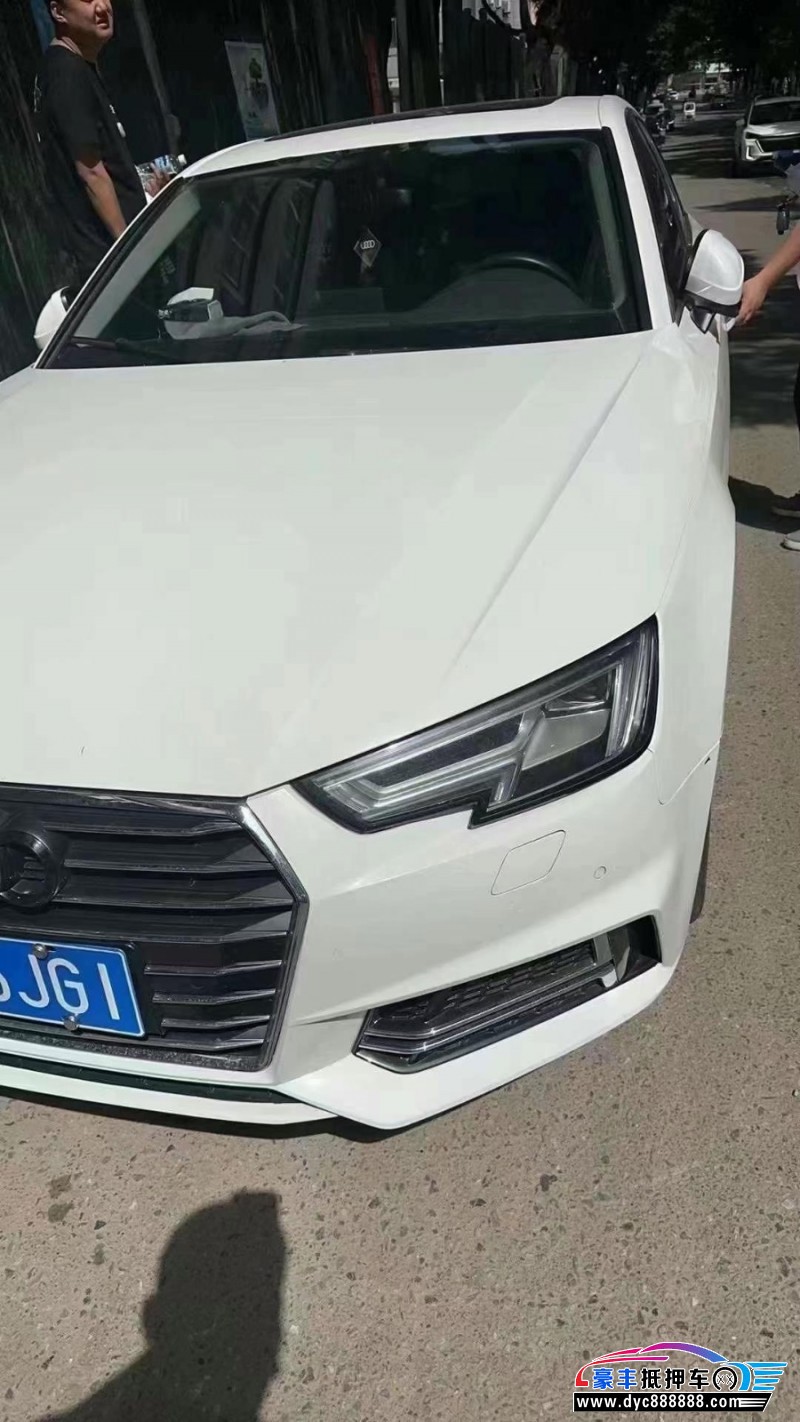 19年奥迪A4L轿车抵押车出售