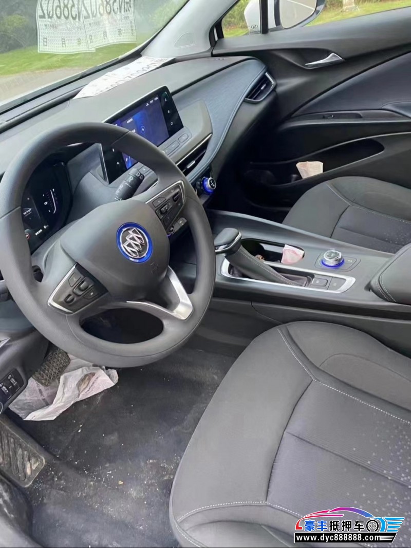 23年别克微蓝轿车抵押车出售