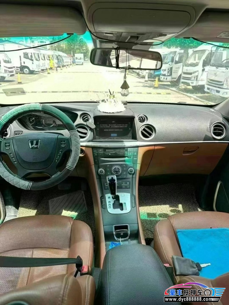 14年纳智捷大7 SUV轿车抵押车出售