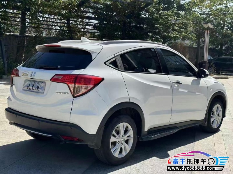 17年本田缤智轿车抵押车出售