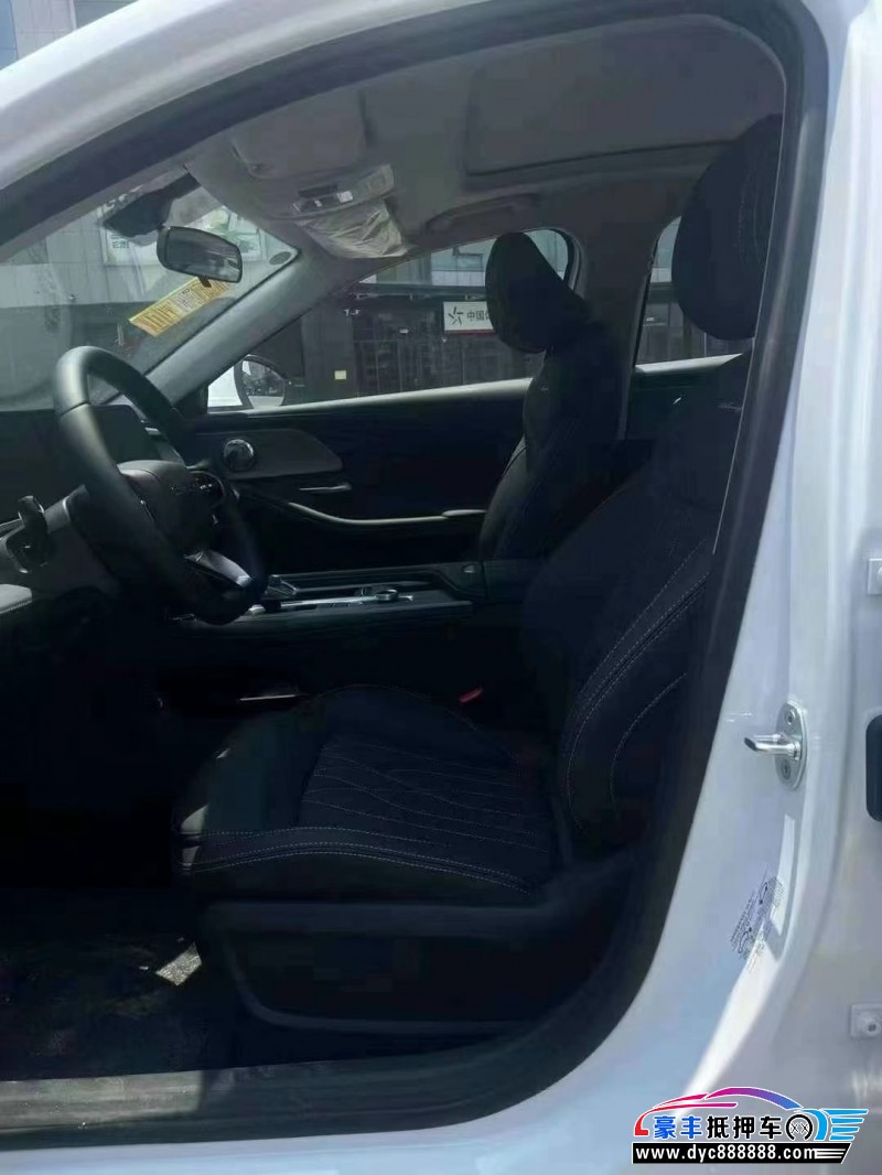 24年奇瑞艾瑞泽轿车抵押车出售