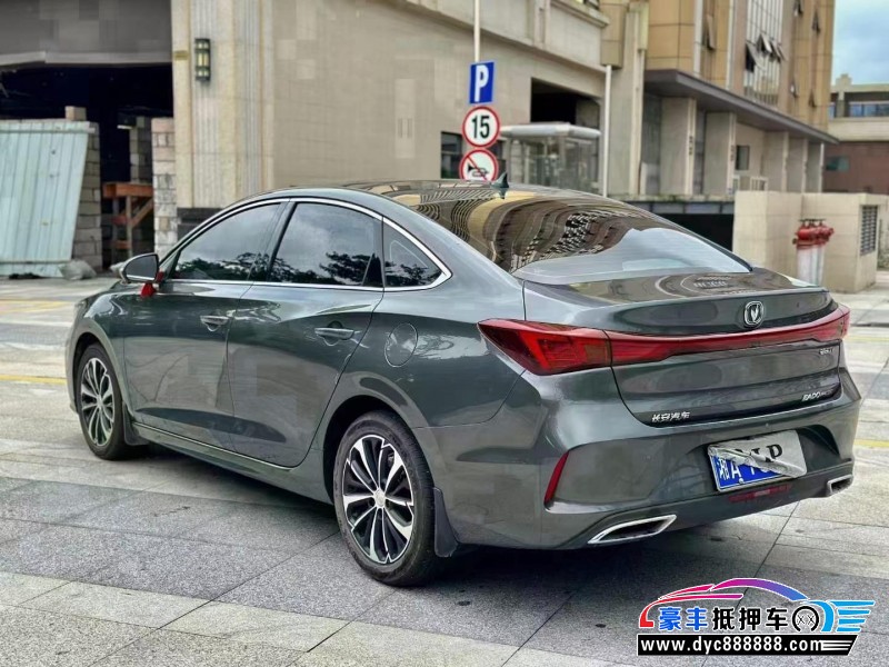 23年长安逸动轿车抵押车出售