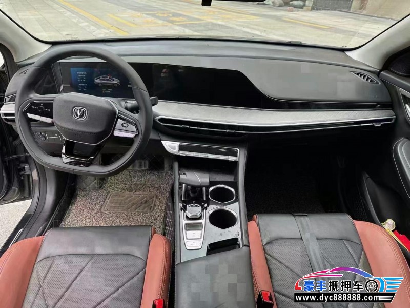 23年长安逸动轿车抵押车出售