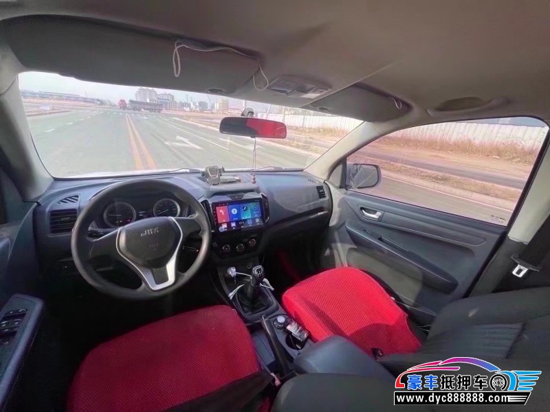 18年五十铃瑞迈轿车抵押车出售