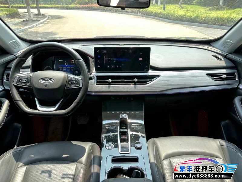 22年奇瑞瑞虎8轿车抵押车出售