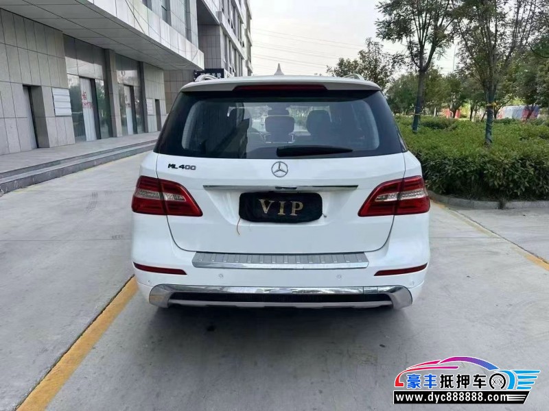 15年奔驰ML轿车抵押车出售