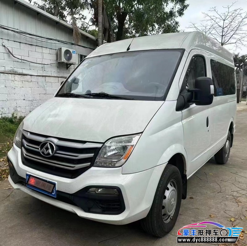 19年上汽大通V80轿车抵押车出售