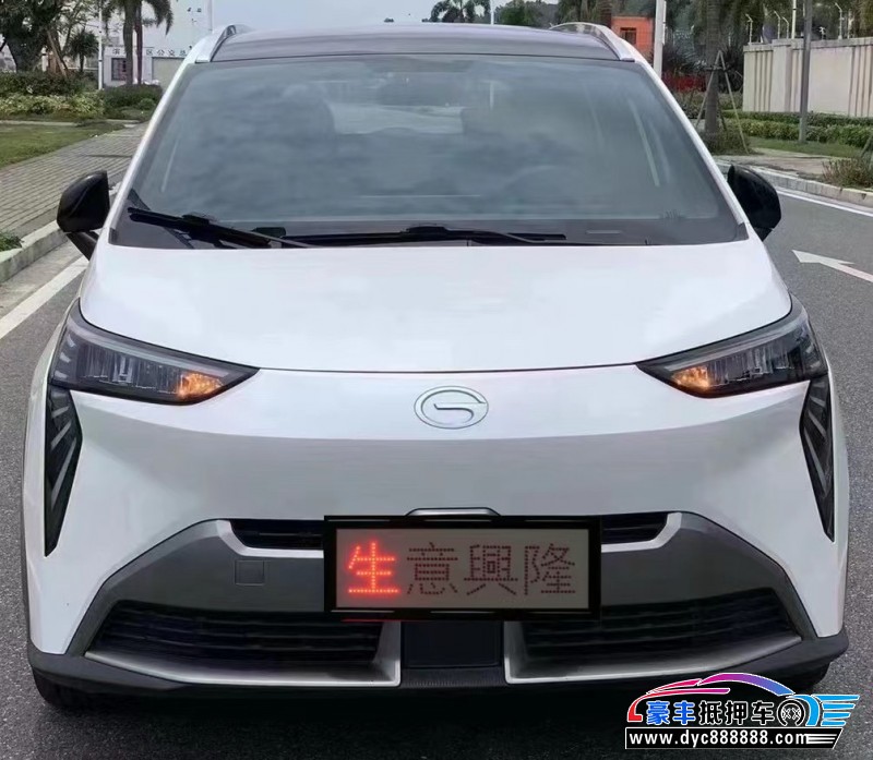 22年埃安Y70轿车抵押车出售