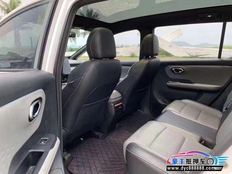 22年埃安Y70轿车抵押车出售