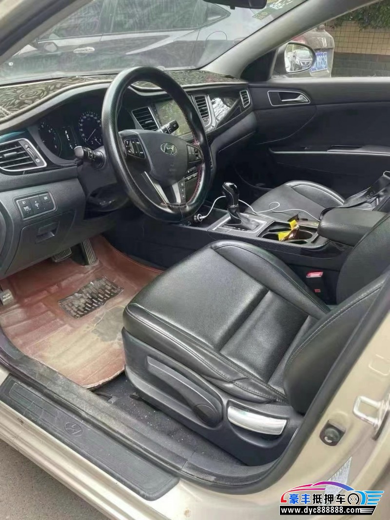 16年现代名图轿车抵押车出售