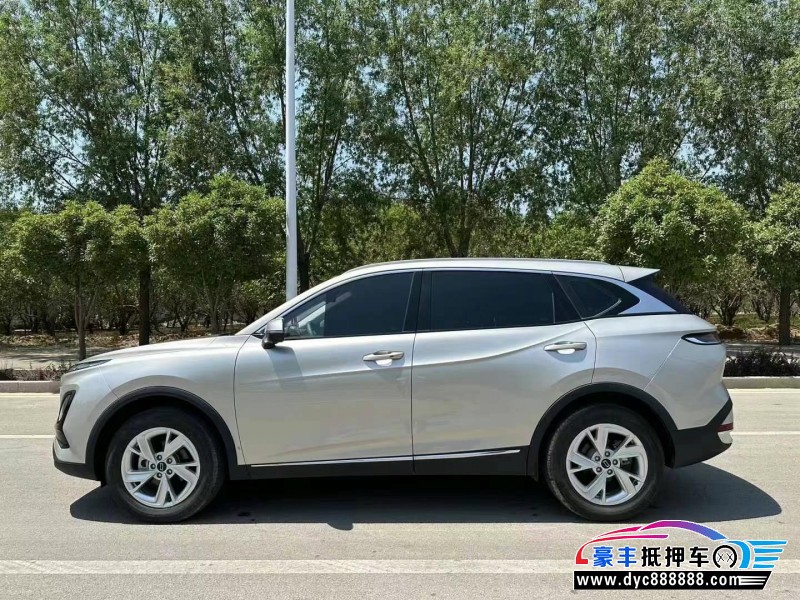 24年奔腾T90轿车抵押车出售