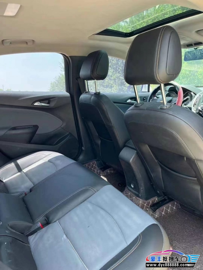 18年雪佛兰科鲁兹轿车抵押车出售