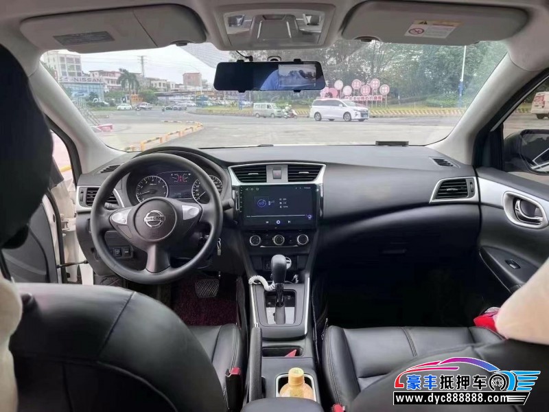 22年日产轩逸轿车抵押车出售